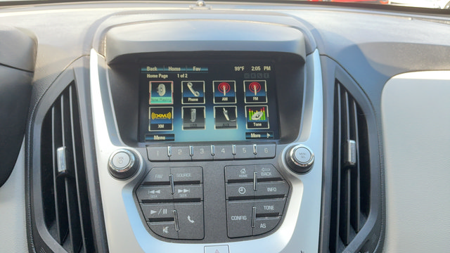 Used 2017 Chevrolet Equinox LS FWD image 15