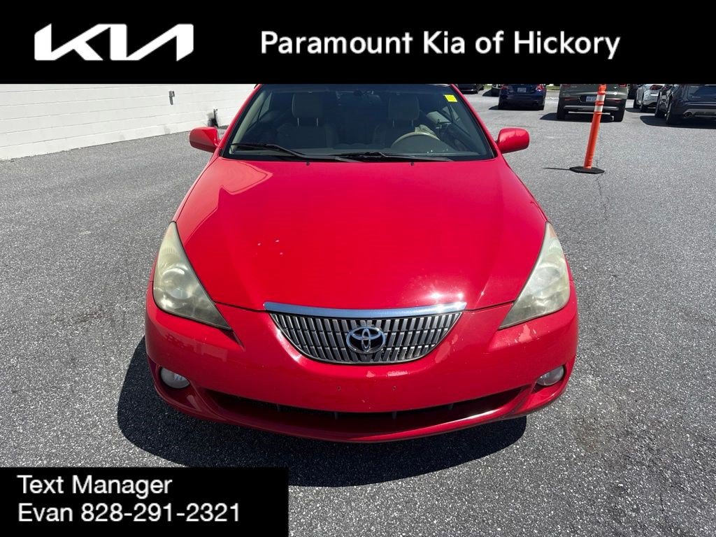 Used 2005 Toyota Solara SLE FWD image 2