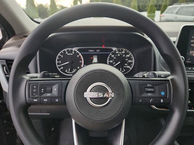 Used 2022 Nissan Rogue SV image 18