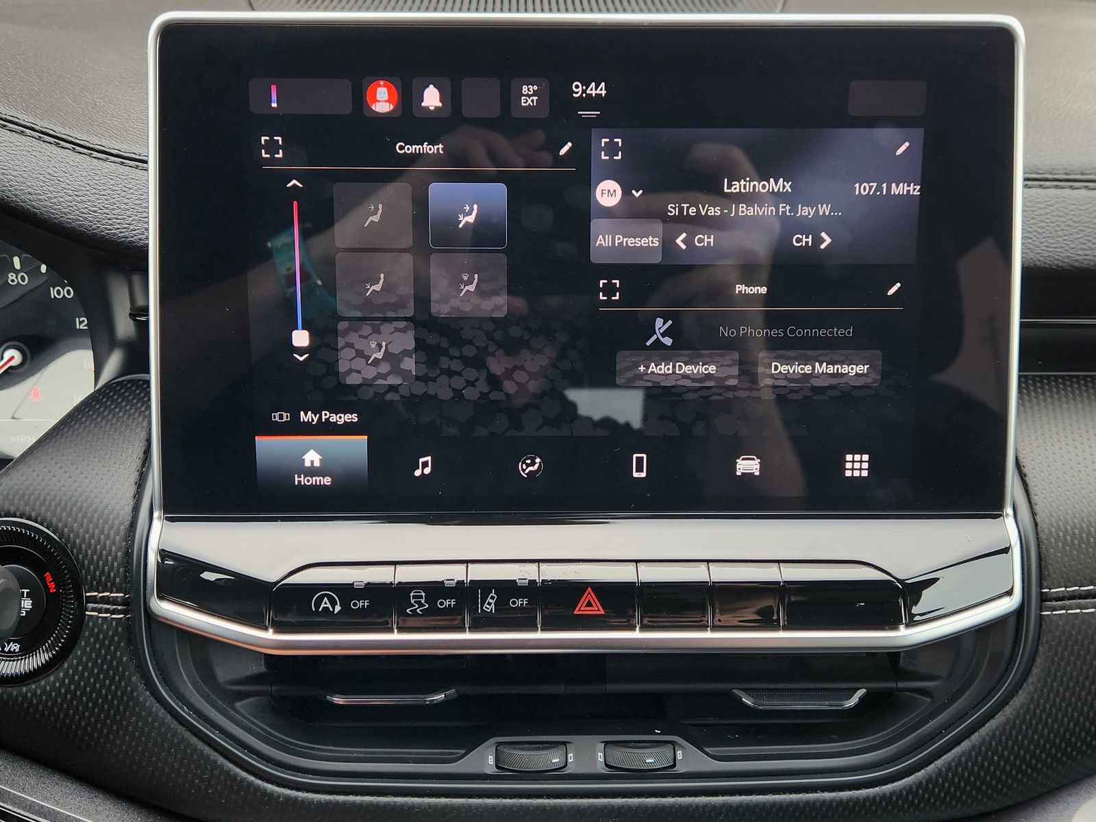 Used 2023 Jeep Compass Altitude AWD/4WD image 20