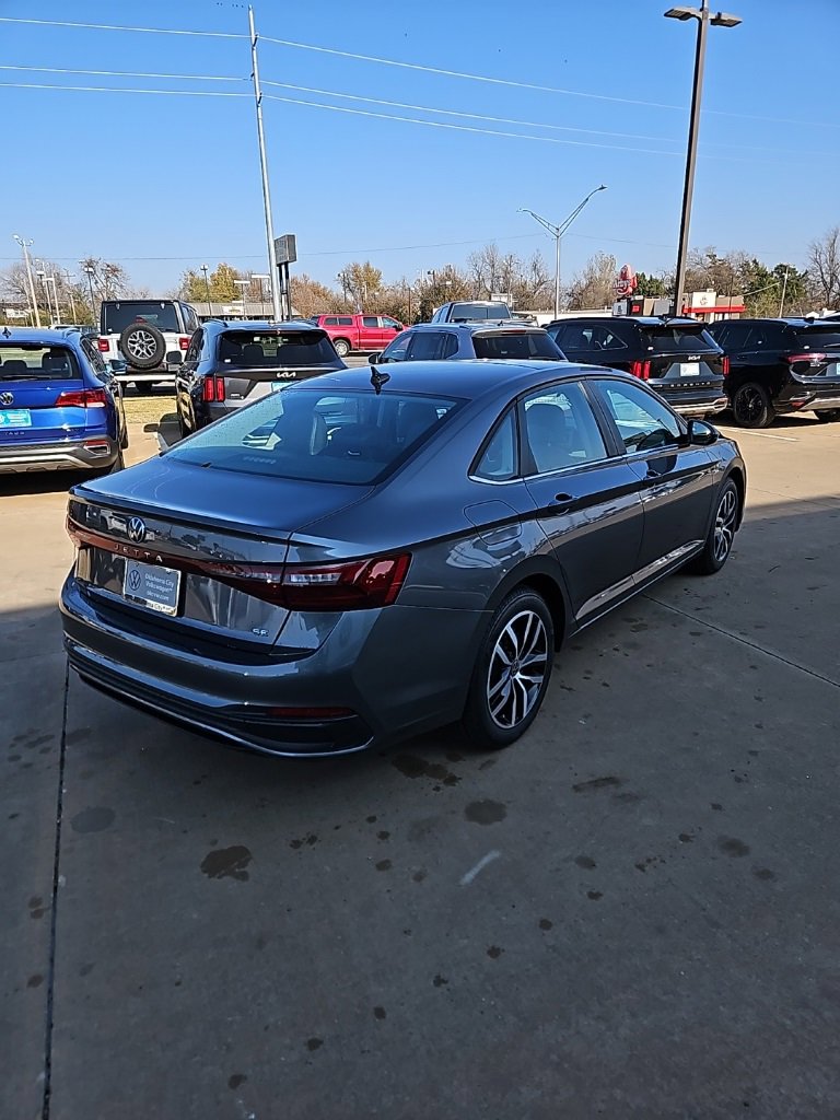 New 2026 Volkswagen Jetta SE image 5