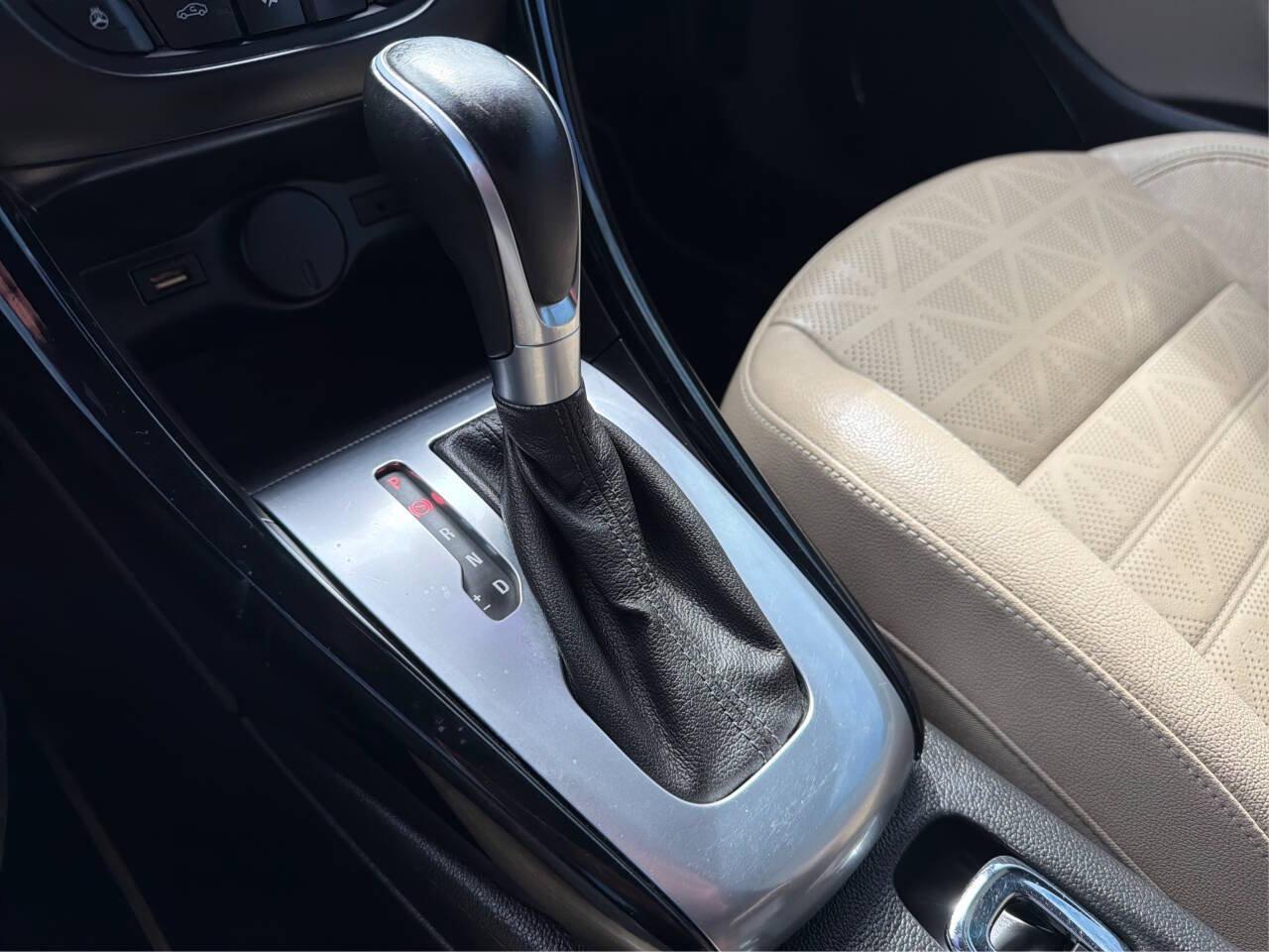 Used 2016 Buick Cascada Premium FWD image 34