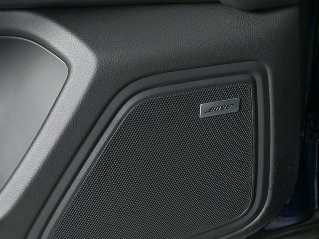 Certified 2025 Porsche Macan AWD image 7