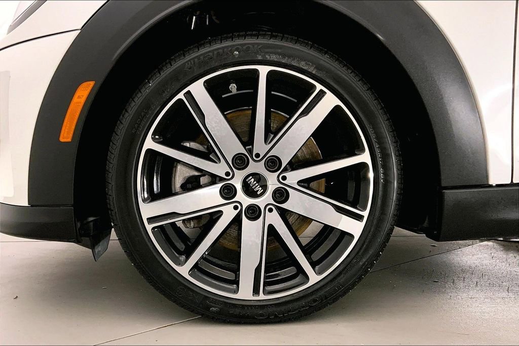 Certified 2024 MINI Cooper S image 8