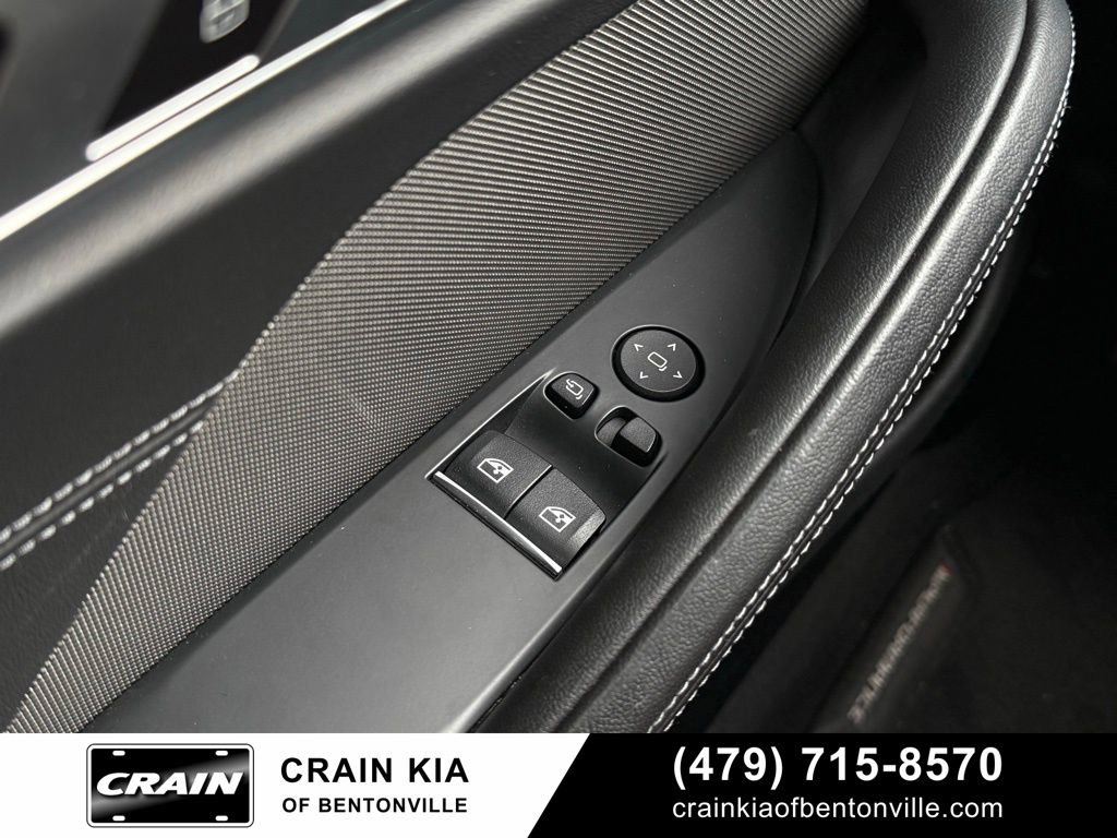 Used 2020 BMW M8 Coupe w/ Driving Assistance Package 2 AWD/4WD image 10