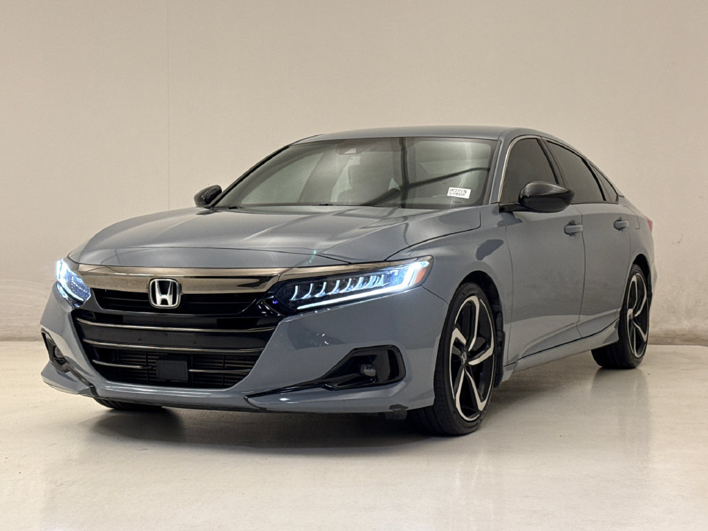 Used 2022 Honda Accord Sport image 2