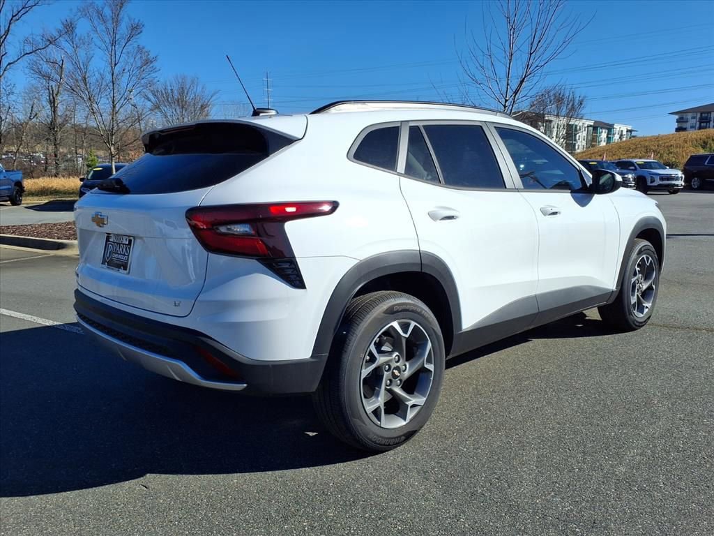 New 2026 Chevrolet Trax LS w/ LS Convenience Package image 25