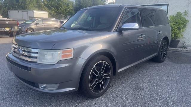 Used 2010 Ford Flex Limited AWD/4WD image 3