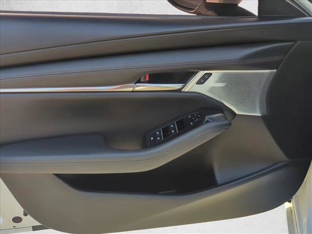 Used 2023 MAZDA MAZDA3 s image 7