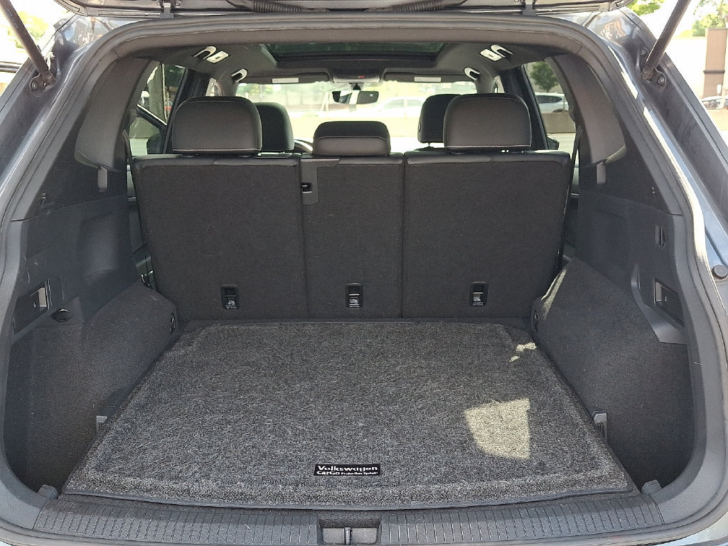 Used 2021 Volkswagen Tiguan SE R-Line AWD/4WD image 29