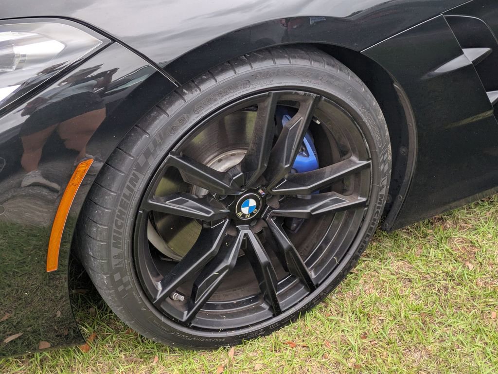Used 2022 BMW Z4 M40i w/ Premium Package RWD image 5
