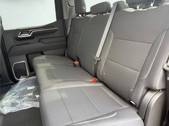 New 2026 Chevrolet Silverado 1500 LT w/ Z71 Off-Road Package AWD/4WD image 13