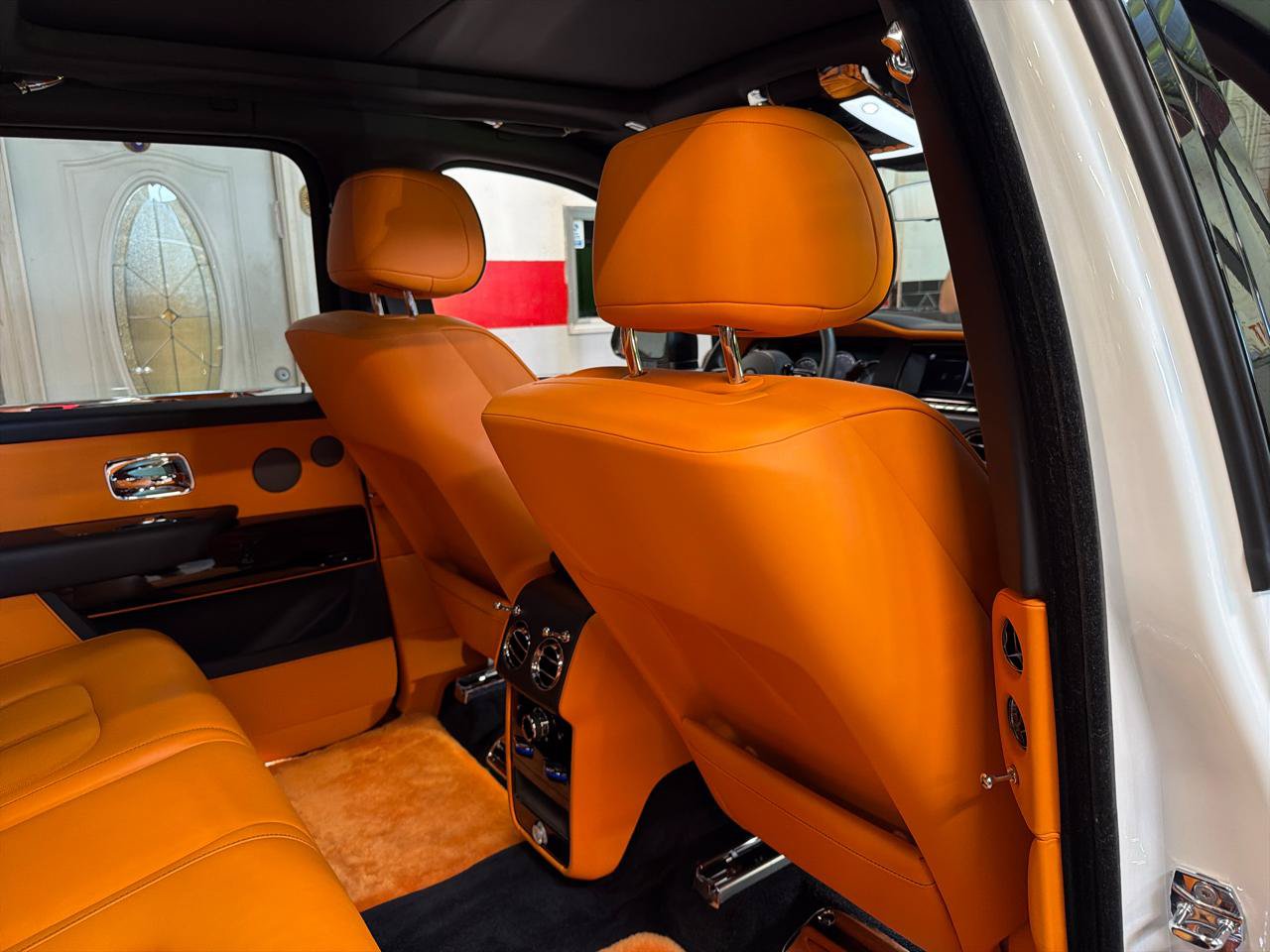 Used 2023 Rolls-Royce Cullinan AWD/4WD image 23