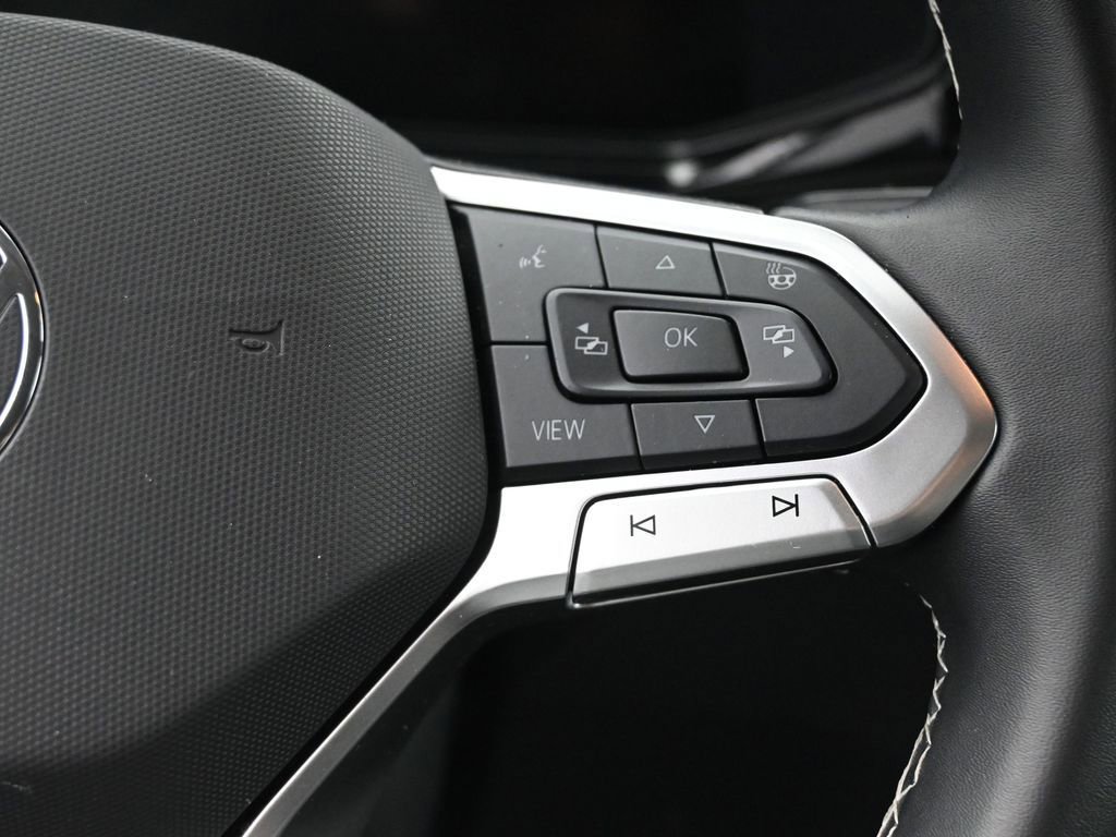 Used 2025 Volkswagen Taos S image 20