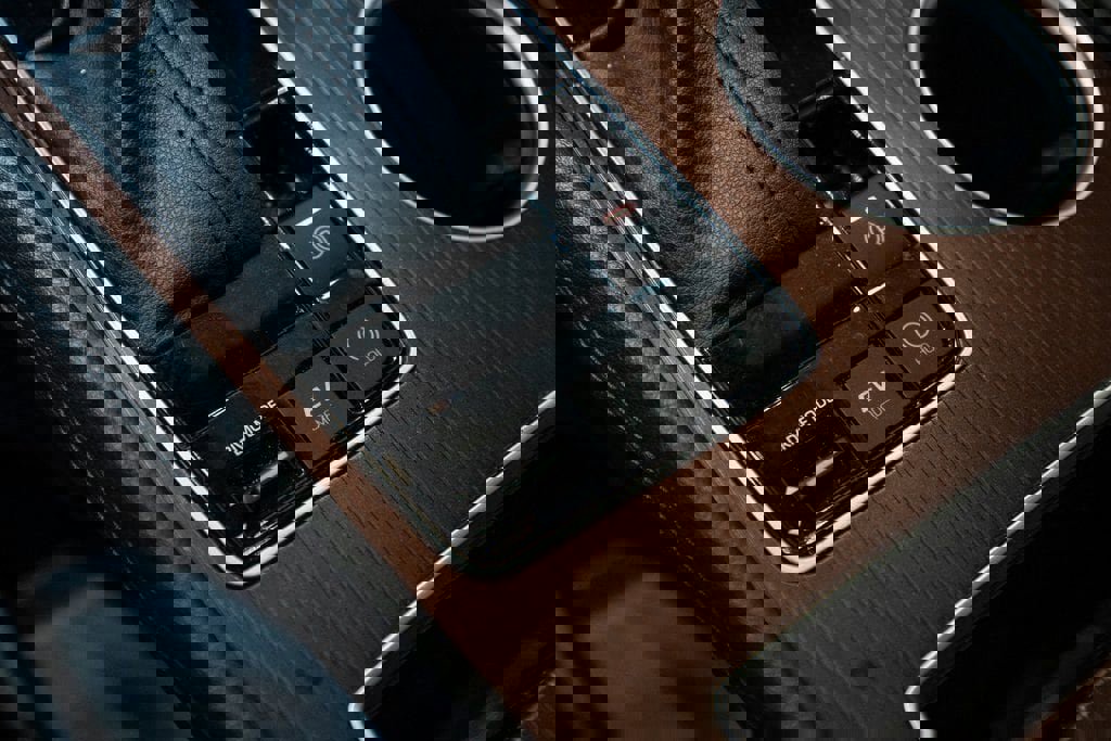 Used 2024 Toyota Sienna XLE image 30