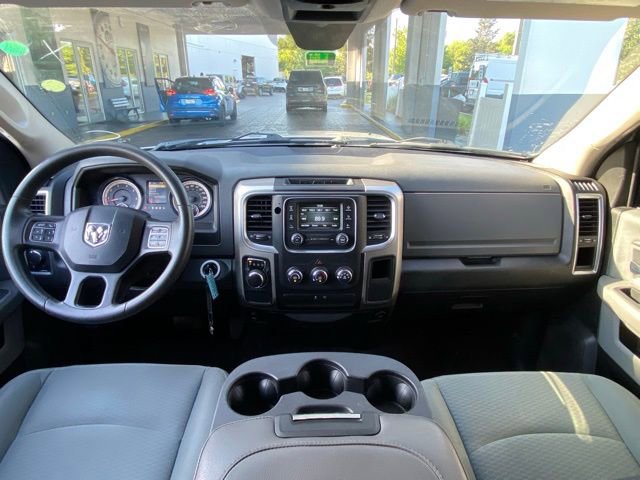 Used 2018 RAM 1500 Classic SLT image 17