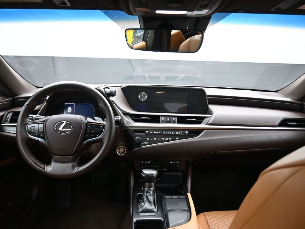 Used 2019 Lexus ES 350 w/ Premium Package image 38