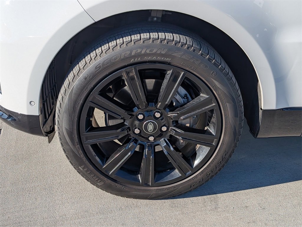 Used 2022 Land Rover Range Rover Sport HSE Silver Edition image 9