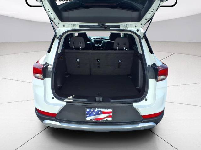 Used 2023 Chevrolet TrailBlazer LT FWD image 5