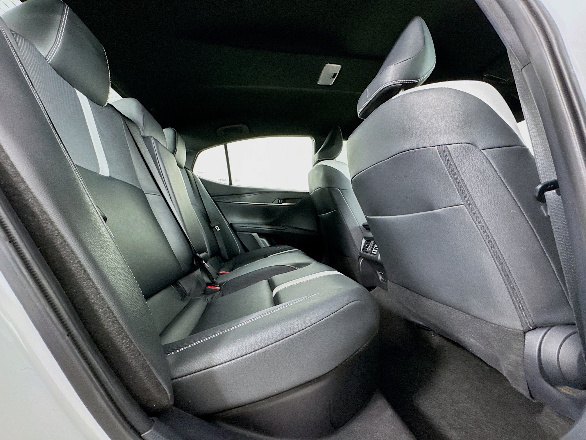 Certified 2025 Toyota Camry SE w/ Multimedia Upgrade Package FWD image 25