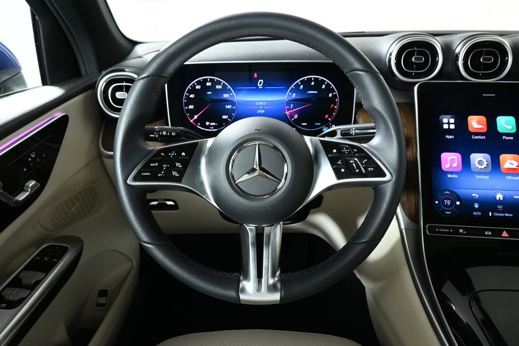 Certified 2025 Mercedes-Benz GLC 300 4MATIC image 16