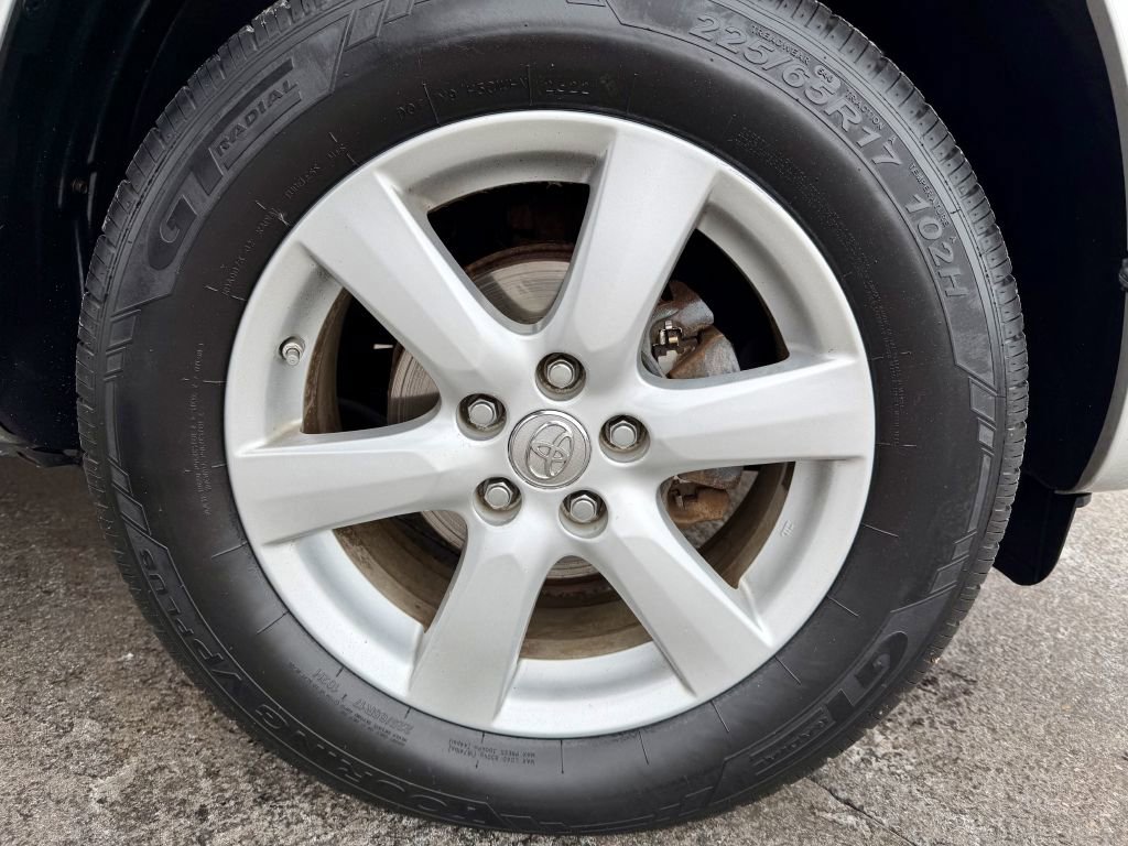 Used 2006 Toyota RAV4 Limited image 20