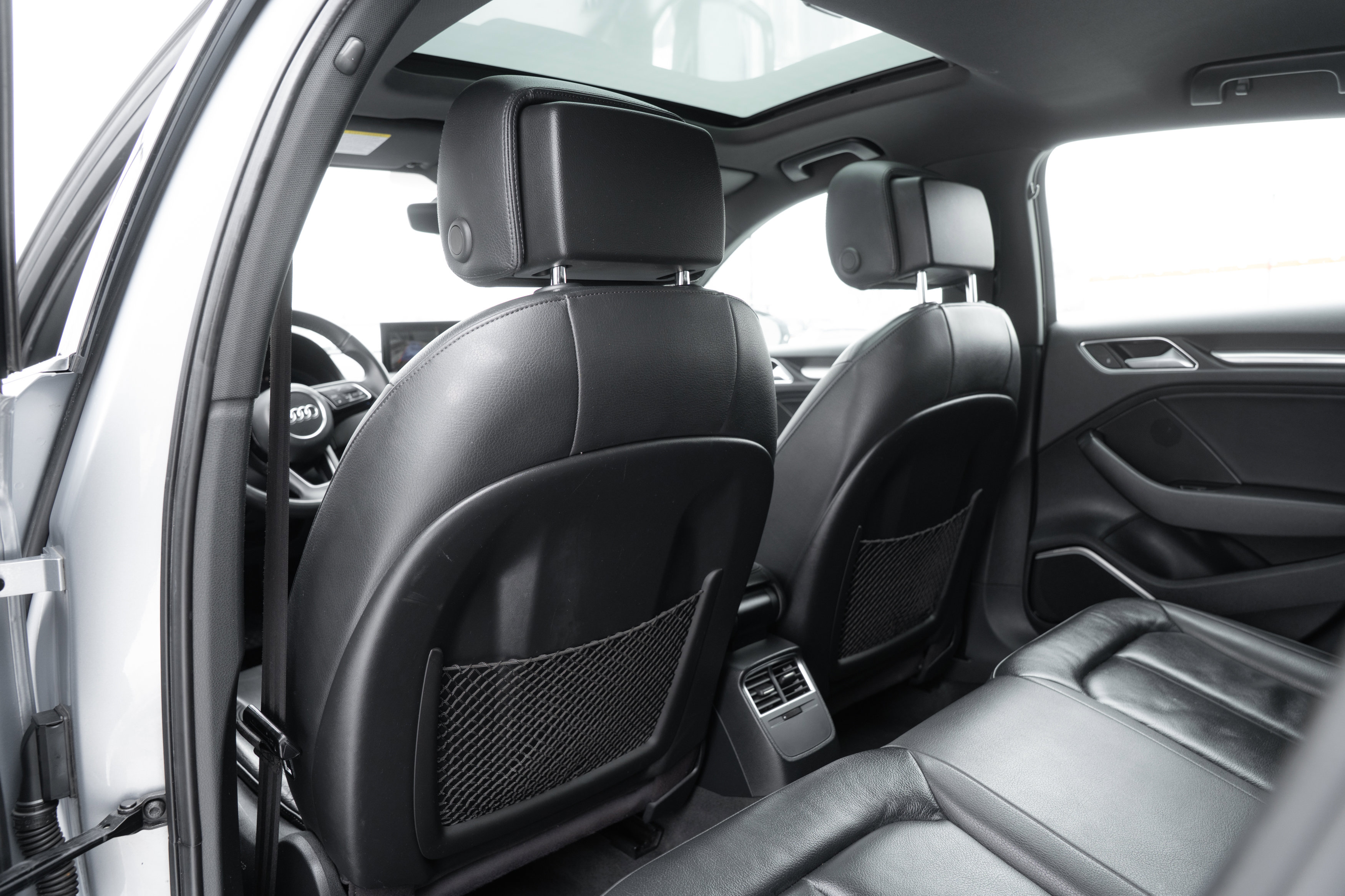 Used 2018 Audi A3 2.0T Premium Plus w/ Premium Plus Package image 28