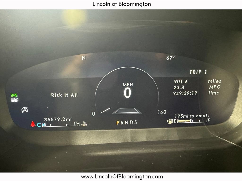 Used 2019 Lincoln Nautilus Reserve AWD/4WD image 16