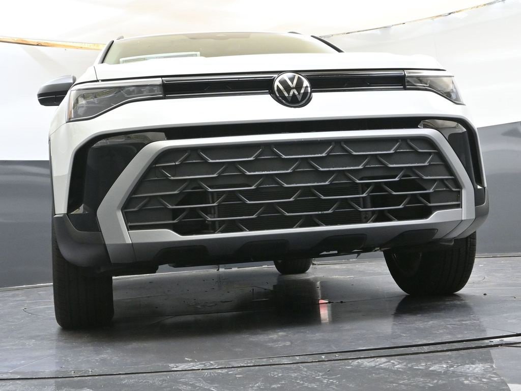 New 2025 Volkswagen Taos S image 40