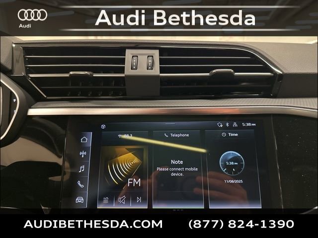 New 2025 Audi Q3 2.0T Premium image 17