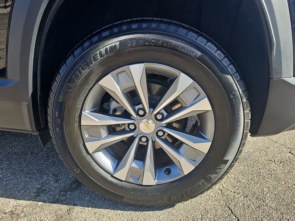 Used 2025 Chevrolet Equinox LT AWD/4WD image 33