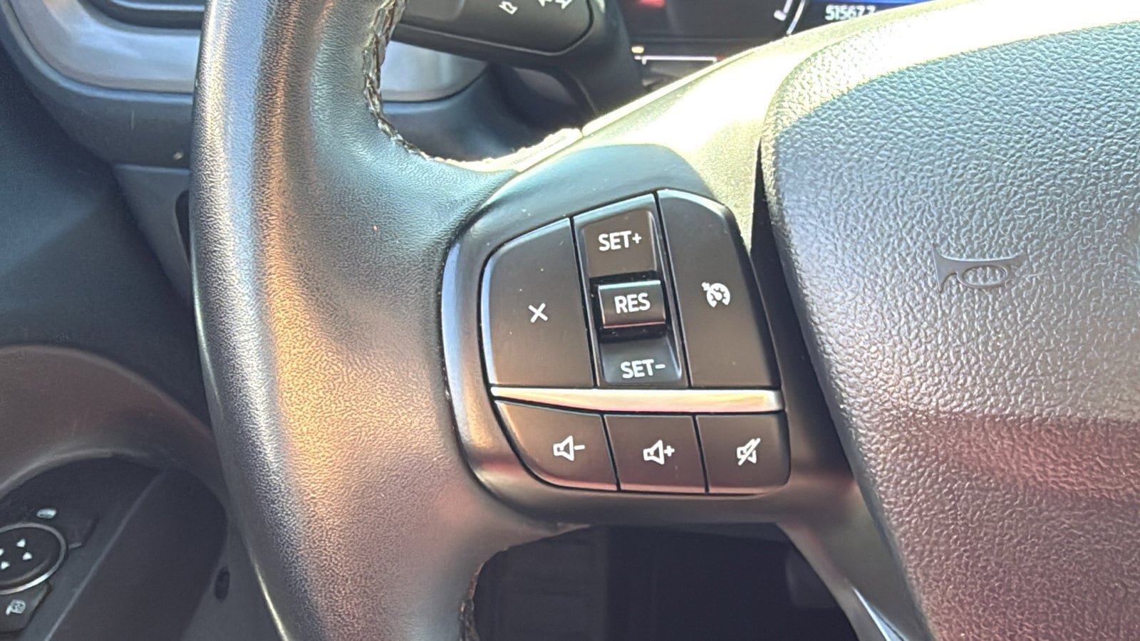Used 2023 Ford Maverick Lariat w/ Lariat Luxury Package FWD image 16