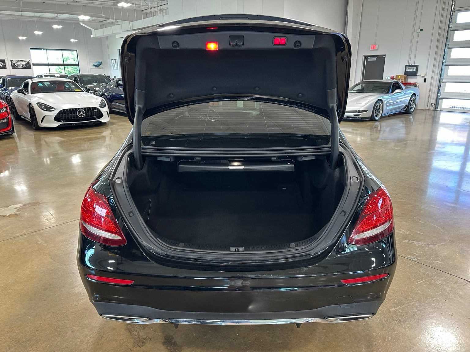 Used 2020 Mercedes-Benz E 350 Sedan image 39