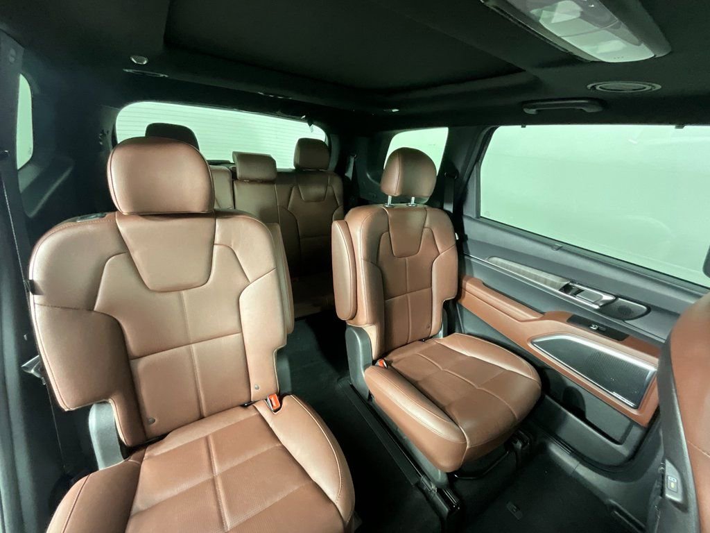 Used 2024 Kia Telluride SX image 23
