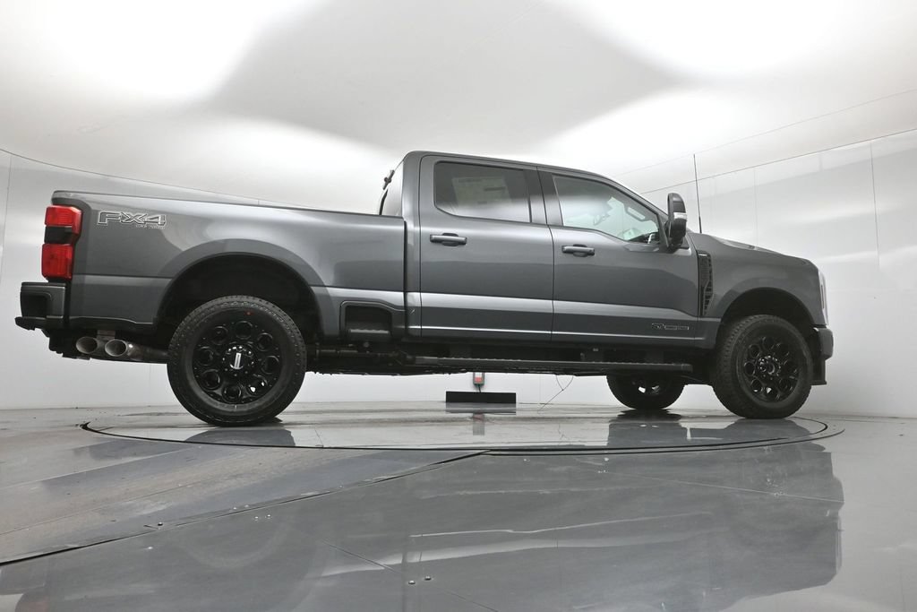 New 2026 Ford F250 Lariat w/ Black Appearance Package AWD/4WD image 46