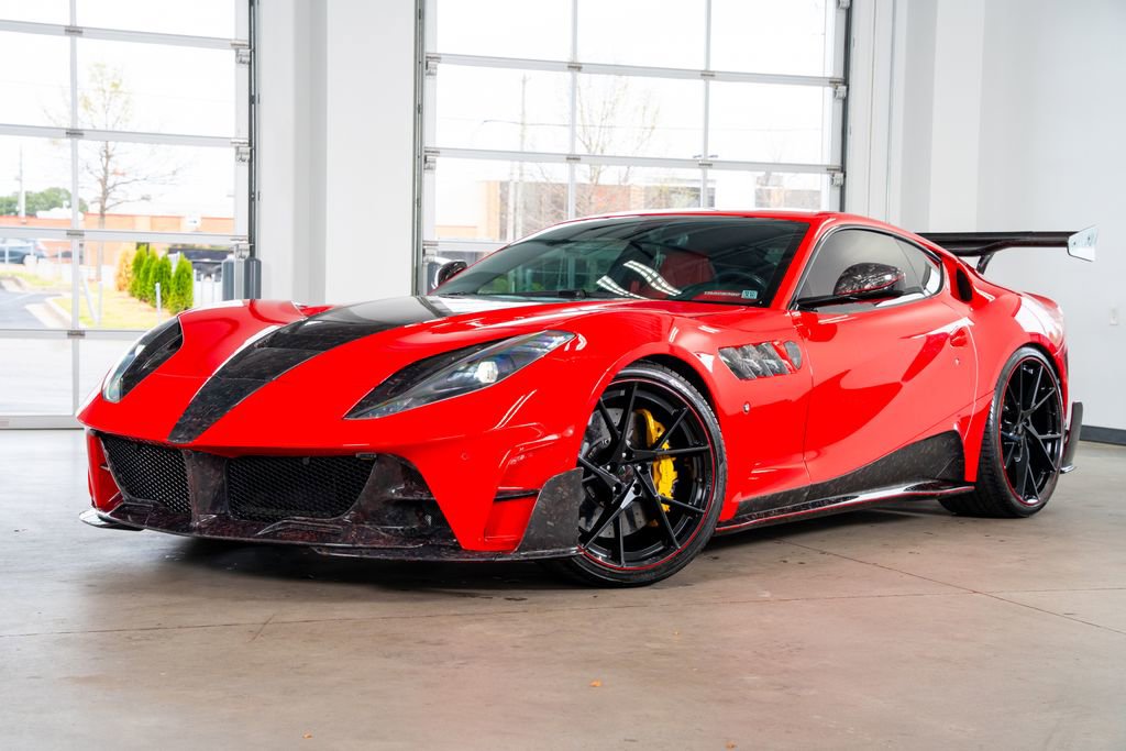 Used 2020 Ferrari 812 Superfast image 2