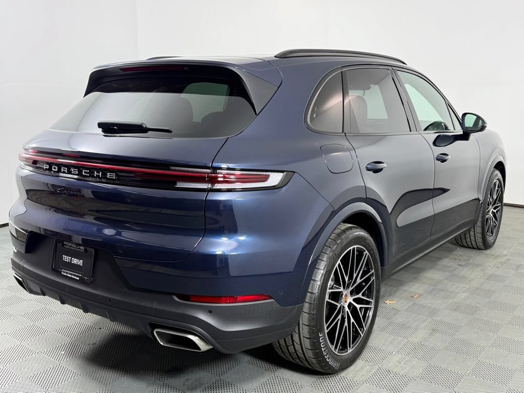 New 2026 Porsche Cayenne AWD/4WD image 7
