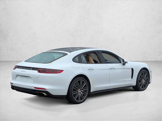 Used 2017 Porsche Panamera image 5