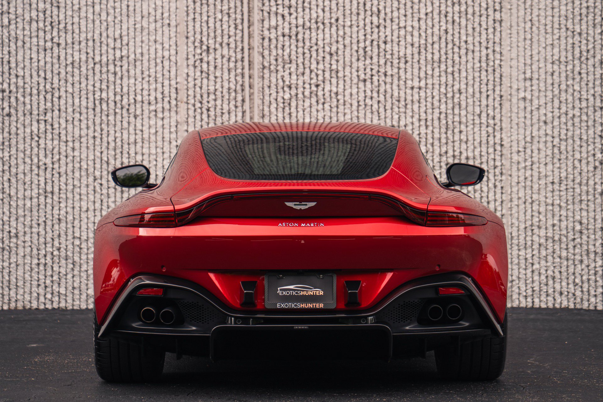 Used 2019 Aston Martin V8 Vantage Coupe RWD image 5