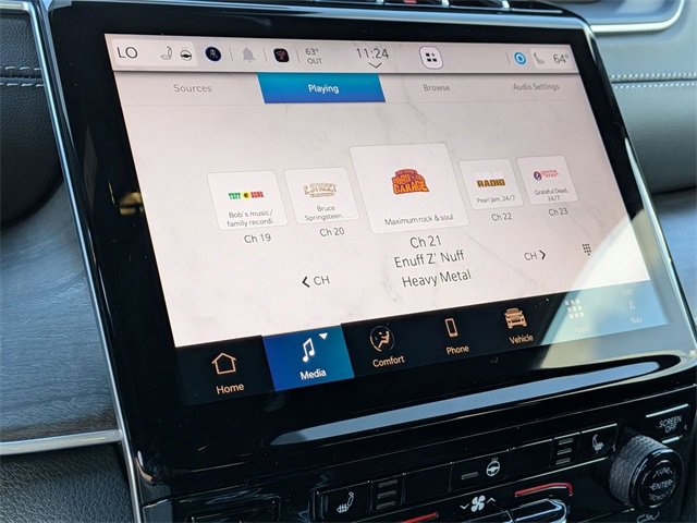 New 2025 Jeep Grand Cherokee Limited w/ Black Appearance Package image 22