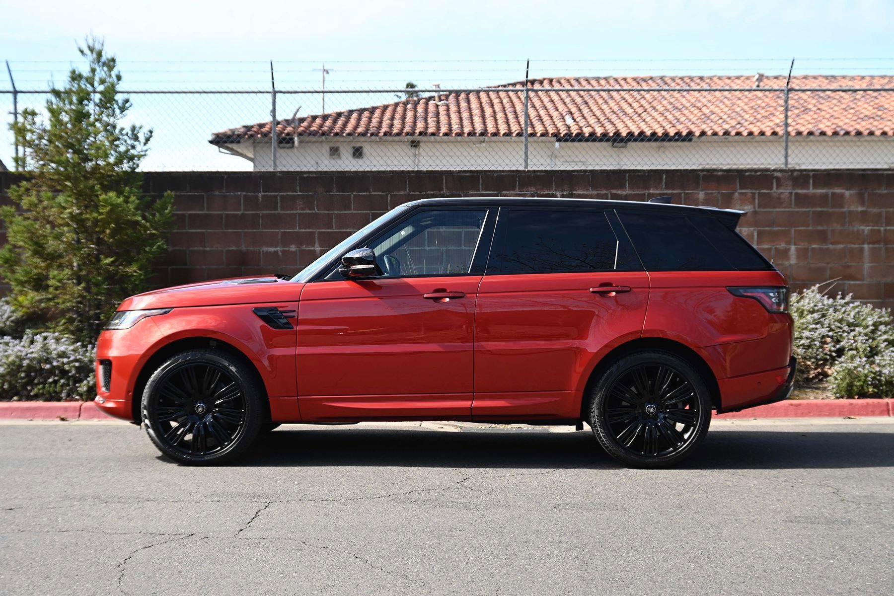 Used 2021 Land Rover Range Rover Sport Autobiography image 5