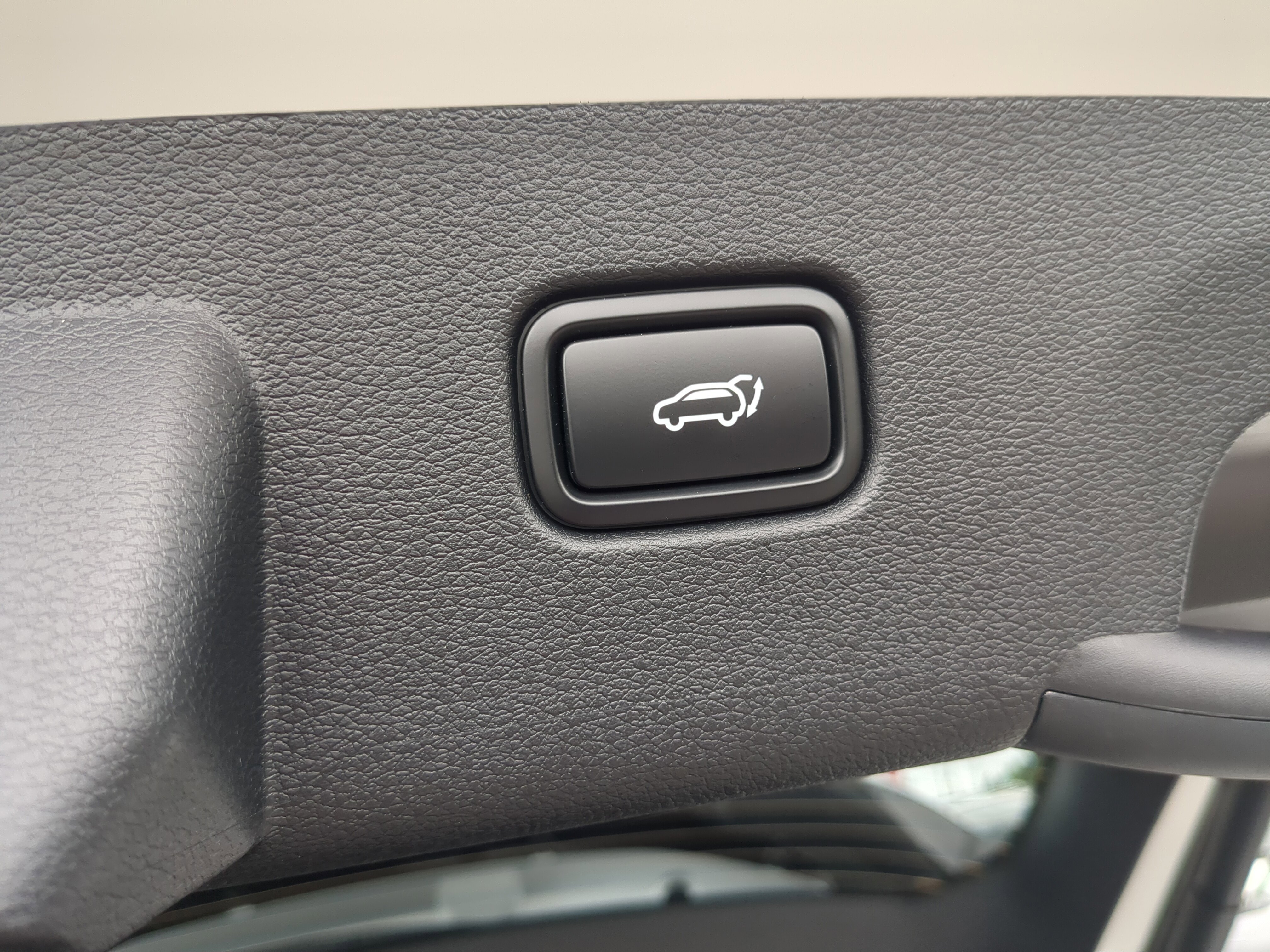 New 2026 Kia Sportage SX image 9
