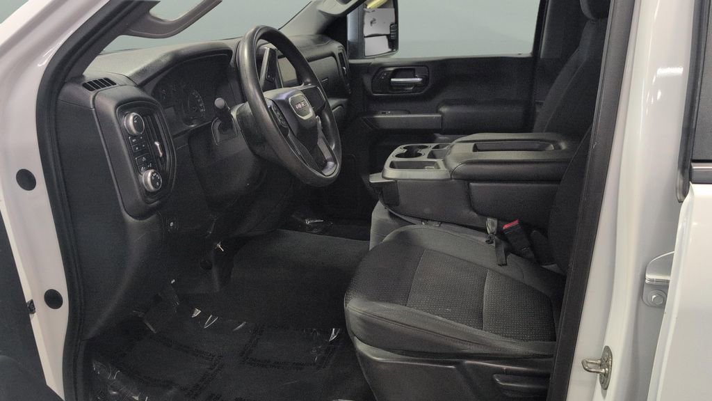Used 2020 GMC Sierra 2500 4x4 Crew Cab w/ Fleet Convenience Package image 8