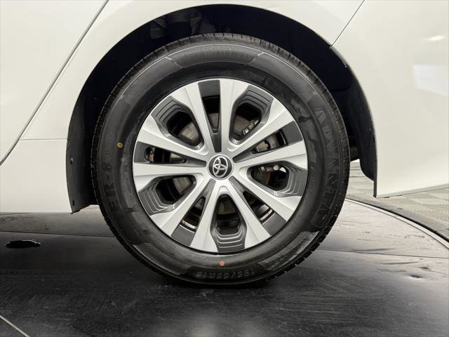Certified 2022 Toyota Prius Prime XLE image 12