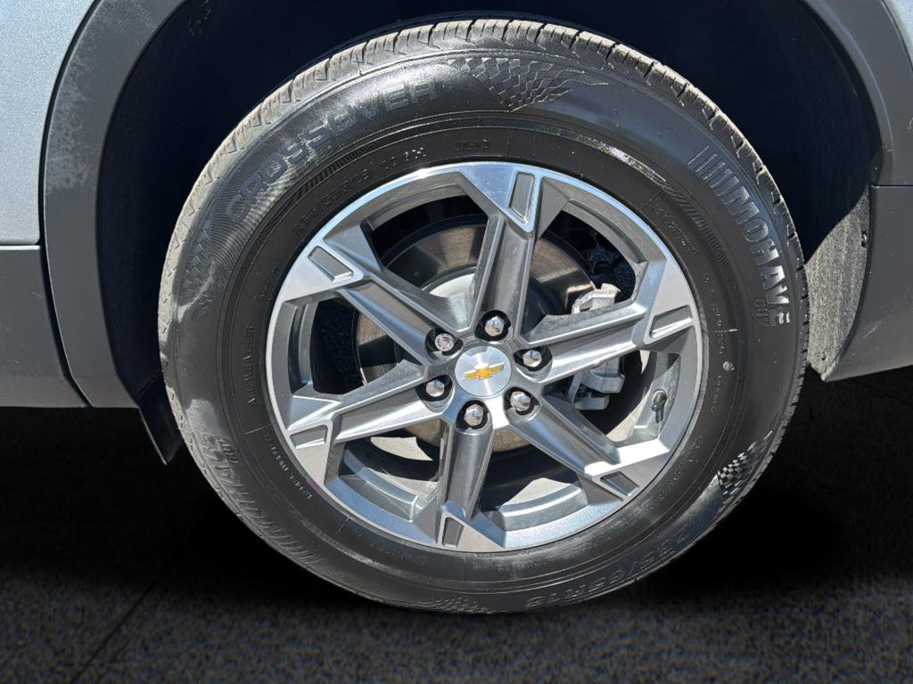 Used 2025 Chevrolet Blazer LT image 22