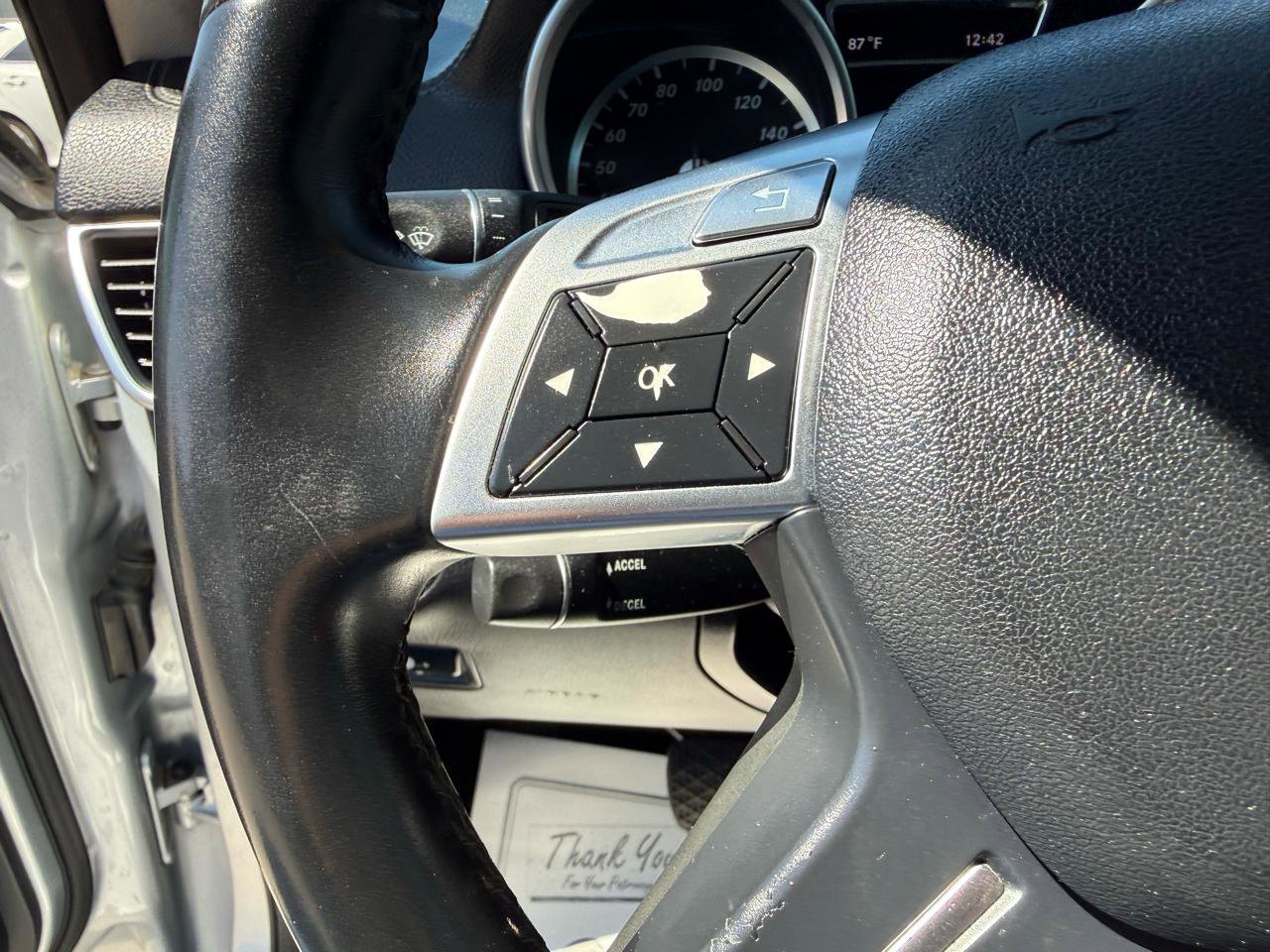 Used 2013 Mercedes-Benz GL 450 4MATIC image 20