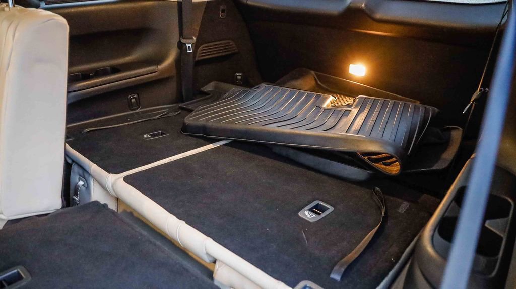 Used 2022 INFINITI QX60 Luxe w/ Cargo Package image 21