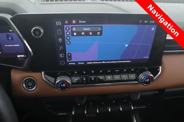 Used 2024 GMC Canyon AT4 w/ AT4 Premium Package image 5