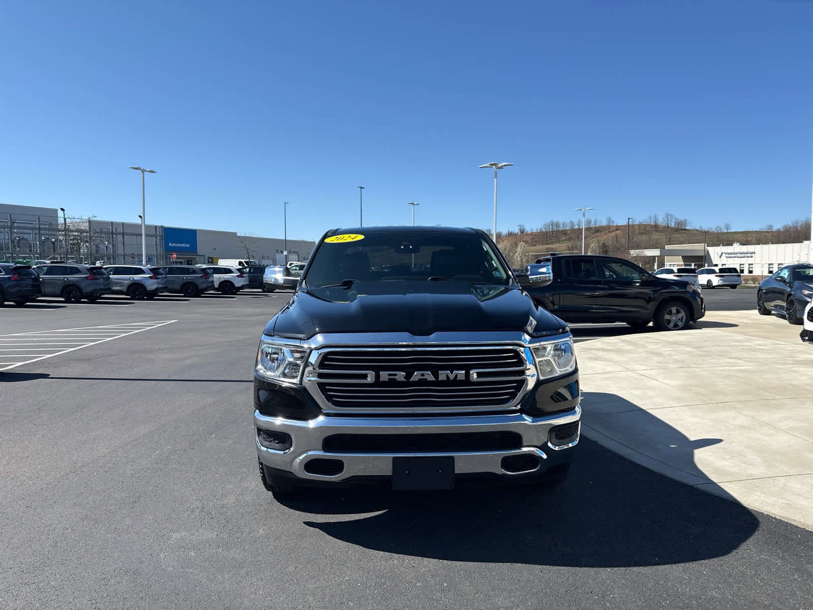Used 2024 RAM 1500 Laramie image 3