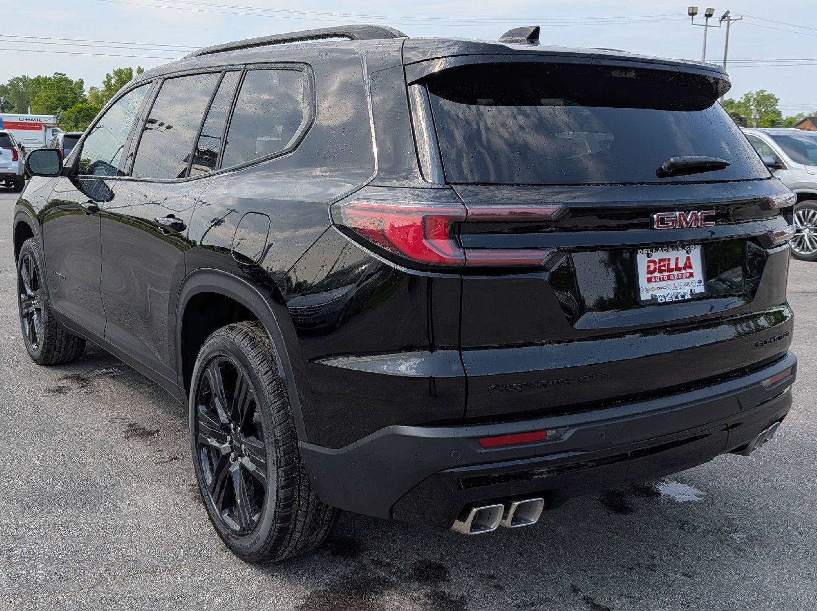 New 2026 GMC Acadia Elevation w/ Black Edition AWD/4WD image 8